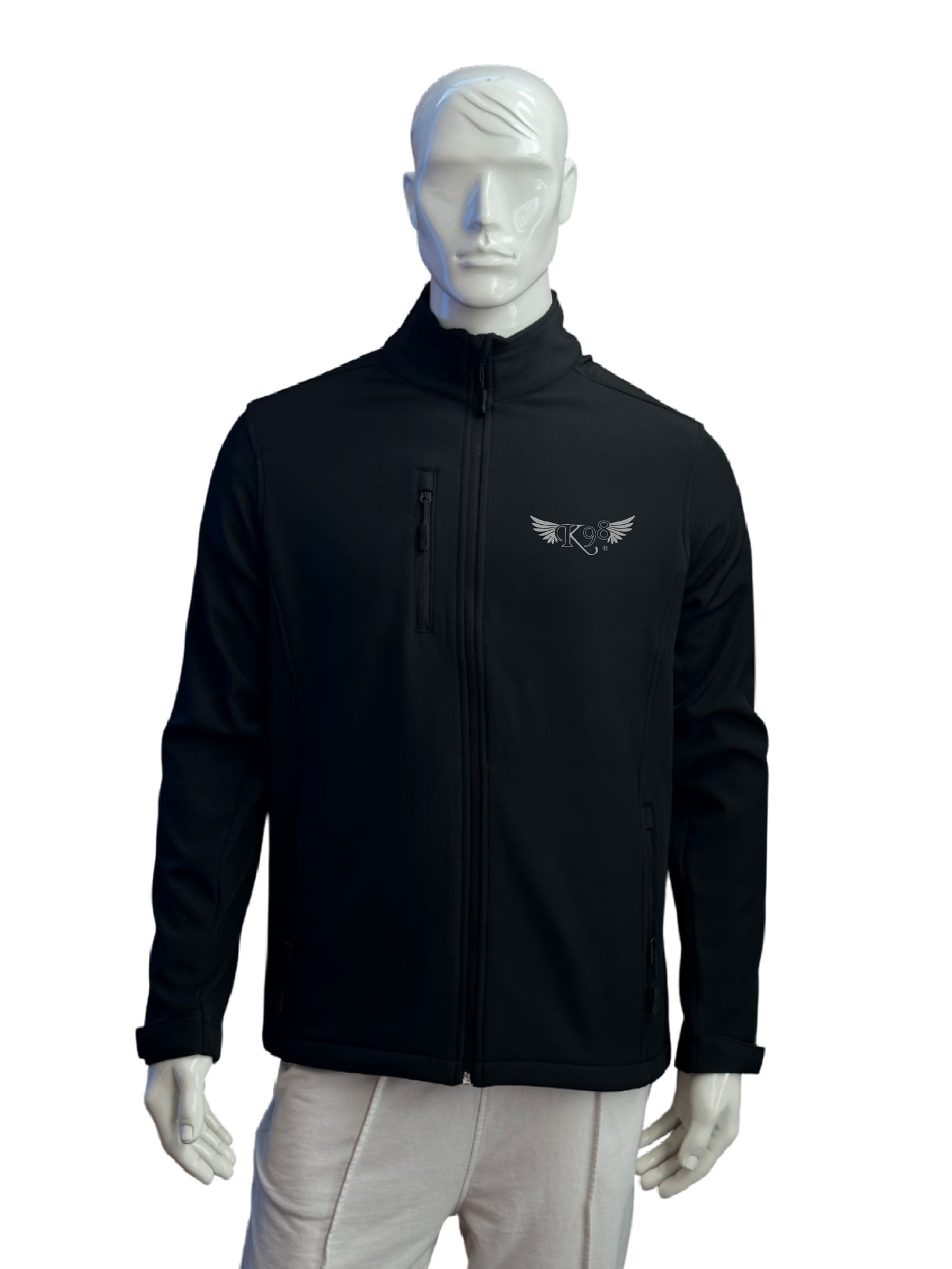 Giacca Softshell Tech K98, vista frontale in colore nero con cerniera centrale invertita e protezione per il mento