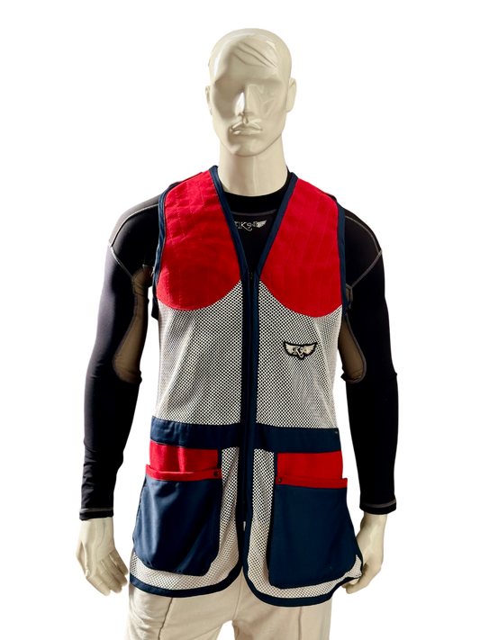Gilet da tiro K98 K7 Double Classic vista frontale, tessuto blu navy con rete bianca e dettagli in ecopelle rossa