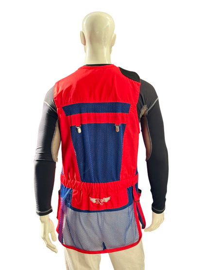 Vista posteriore del gilet da tiro K98 K7 Trap, rete blu royal e dettagli tecnici per massima traspirazione
